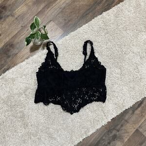 Aerie Size XL Black Lace Eyelet V-Neckline Flounce Ruffle Wireless Bralette